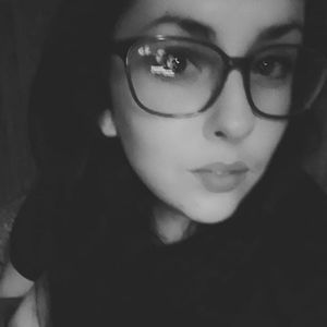 Meet your Posher, Ayla